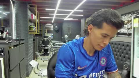 Niick online show from 02/11/26, 02:16