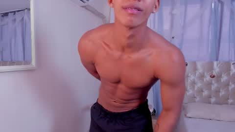 Niico online show from 10/28/25, 07:49