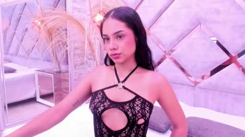 Snapshot of niicole_taylor chatting on 02/07/26, 11:58 Nicole online show from 02/07/26, 11:58