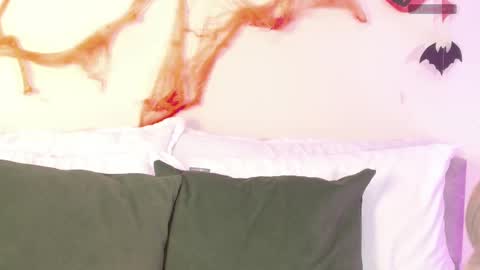 NINAINK online show from 11/01/25, 02:08