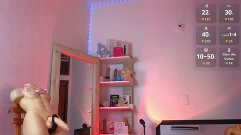 Snapshot of nijinsky_latinboy chatting on 04/23/26, 10:58 Nijinsky online show from 04/23/26, 10:58