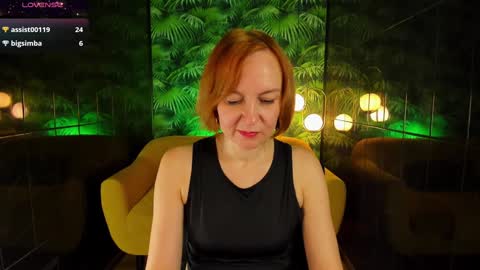 Snapshot of nika_gentle chatting on 12/10/24, 09:44 Nika online show from 12/10/24, 09:44