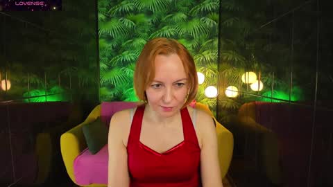 Snapshot of nika_gentle chatting on 12/16/24, 05:59 Nika online show from 12/16/24, 05:59
