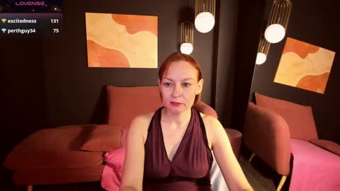 Snapshot of nika_gentle chatting on 12/23/24, 08:44 Nika online show from 12/23/24, 08:44