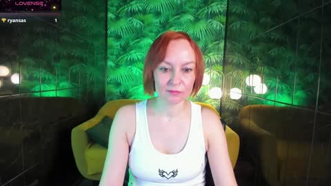 Snapshot of nika_gentle chatting on 01/18/25, 05:52 Nika online show from 01/18/25, 05:52