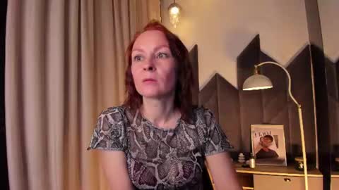 Snapshot of nika_gentle chatting on 06/21/26, 05:21 Nika online show from 06/21/26, 05:21