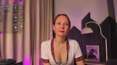 Snapshot of nika_gentle chatting on 07/11/26, 05:43 Nika online show from 07/11/26, 05:43