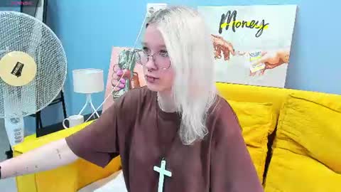 Nika Sm online show from 08/05/26, 09:34