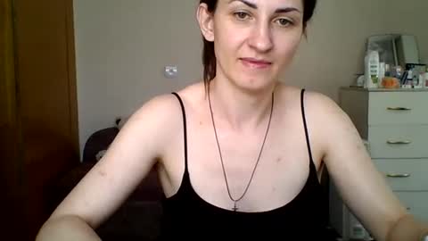 Snapshot of nika_smily chatting on 06/19/26, 06:40 nika_smily online show from 06/19/26, 06:40