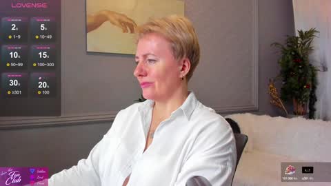 Nika online show from 01/11/25, 08:43