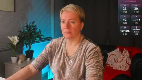 Nika online show from 04/04/26, 04:55