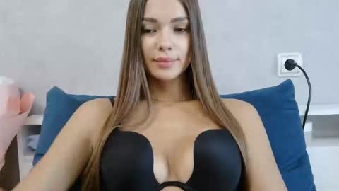 Snapshot of nika_verona1 chatting on 06/11/26, 05:38 Nika online show from 06/11/26, 05:38