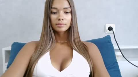 Snapshot of nika_verona1 chatting on 08/03/26, 06:34 Nika online show from 08/03/26, 06:34