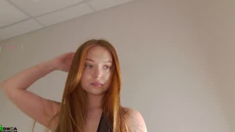 Nika online show from 04/05/26, 01:47