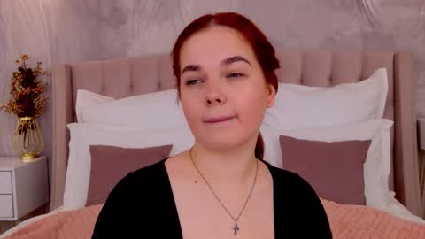 Nika online show from 11/06/25, 02:56