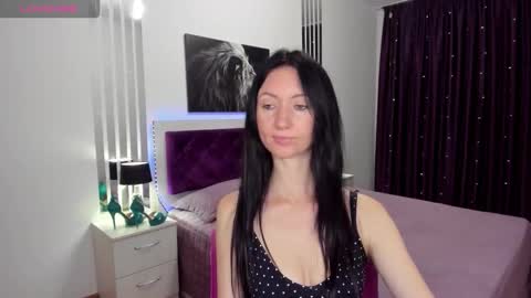 NikaLewis online show from 10/07/25, 04:53