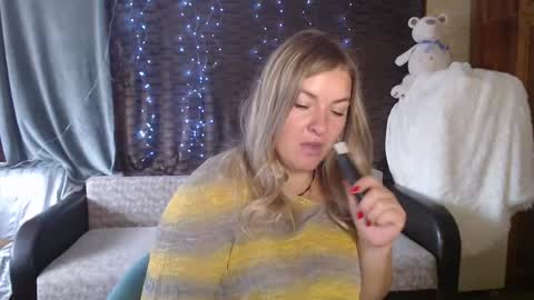 Snapshot of nikaskylink chatting on 09/18/25, 04:58 Nika online show from 09/18/25, 04:58