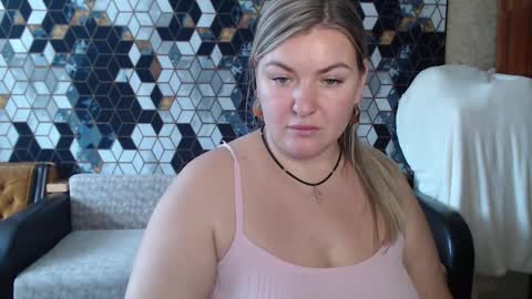 Nika online show from 02/03/26, 06:51