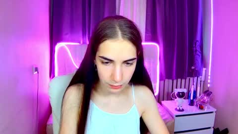 nikastarkk online show from 09/13/25, 06:13