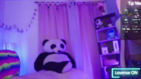 Snapshot of nikerly_hot chatting on 04/30/26, 11:38 NIKERLY online show from 04/30/26, 11:38