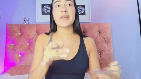    online show from 06/01/26, 02:02