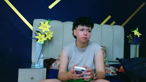 Nikievanz online show from 04/12/26, 04:28
