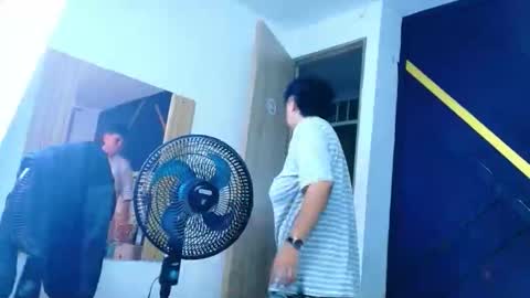 Nikievanz online show from 04/15/26, 03:35