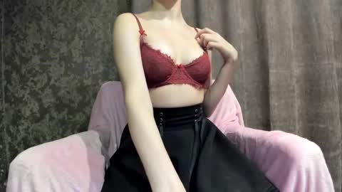 nikiololli666 online show from 12/19/25, 07:10