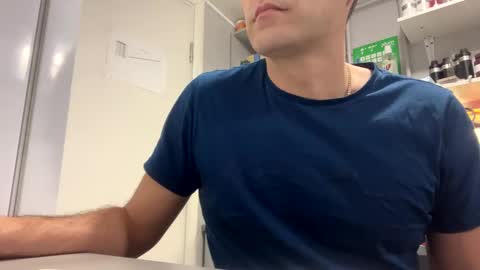 Snapshot of nikk3032 chatting on 01/30/25, 11:44 NIk online show from 01/30/25, 11:44