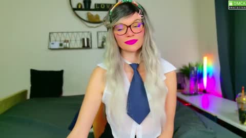 Kitty Chatte online show from 12/06/24, 08:40