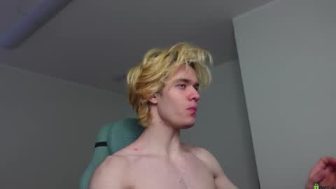 nikki online show from 02/24/26, 02:48