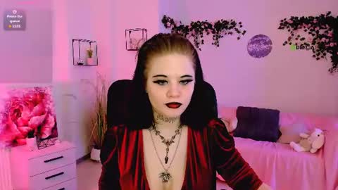 Snapshot of nikki_kiss_ chatting on 07/08/26, 08:41 nikki_kiss_ online show from 07/08/26, 08:41
