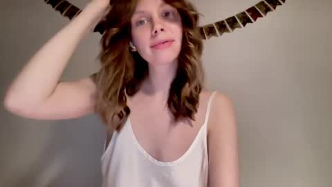 Nikki online show from 12/27/24, 01:18