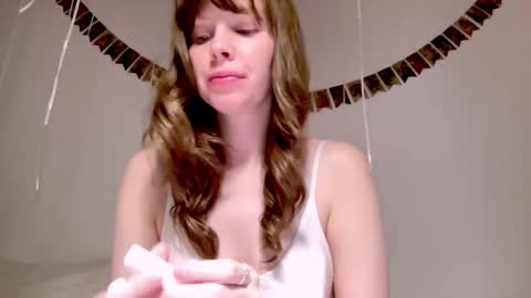 Nikki online show from 12/05/25, 10:02