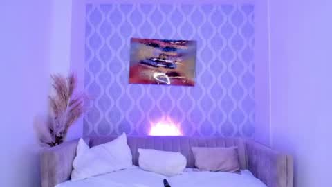 Nicole online show from 06/11/26, 04:21