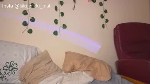 Snapshot of nikki_whatever chatting on 06/21/26, 04:15 nicolette online show from 06/21/26, 04:15
