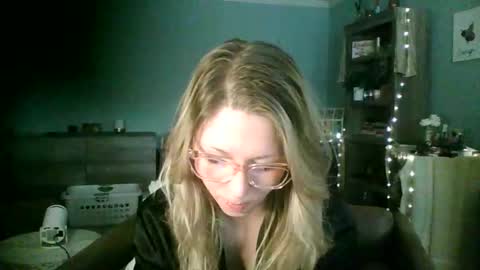 Snapshot of nikkib653466 chatting on 01/13/26, 06:57 nikkib653466 online show from 01/13/26, 06:57