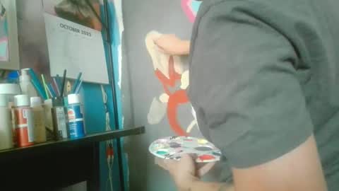 Nikkie online show from 10/14/25, 05:58