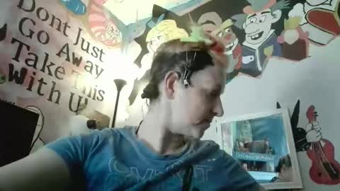 Nikkie online show from 11/05/25, 06:30