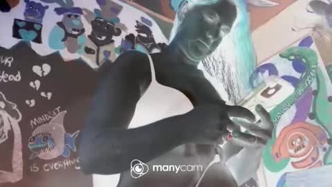 Nikkie online show from 12/19/25, 07:21