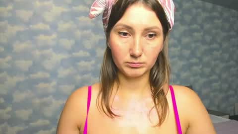 Snapshot of nikkikiss___ chatting on 06/30/26, 04:02 nikkikiss___ online show from 06/30/26, 04:02