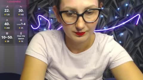 Snapshot of nikkikiss___ chatting on 07/07/26, 04:11 nikkikiss___ online show from 07/07/26, 04:11