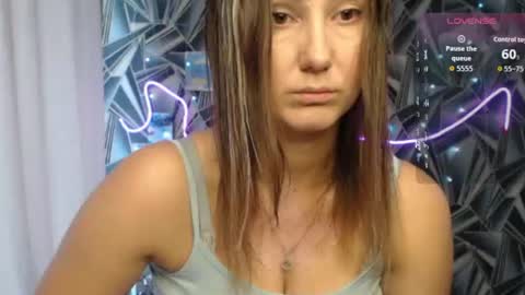 Snapshot of nikkikiss___ chatting on 07/16/26, 04:40 nikkikiss___ online show from 07/16/26, 04:40