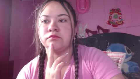 Snapshot of nikkirous_ chatting on 02/10/25, 12:29 Nikkirous online show from 02/10/25, 12:29