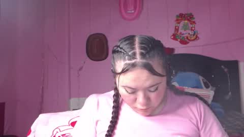 Snapshot of nikkirous_ chatting on 02/10/25, 03:53 Nikkirous online show from 02/10/25, 03:53
