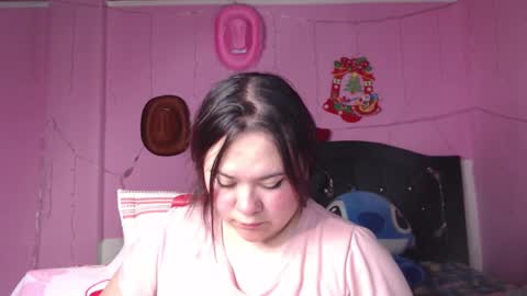 Snapshot of nikkirous_ chatting on 02/15/25, 03:28 Nikkirous online show from 02/15/25, 03:28