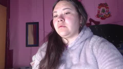 Snapshot of nikkirous_ chatting on 09/12/25, 10:37 Nikkirous online show from 09/12/25, 10:37