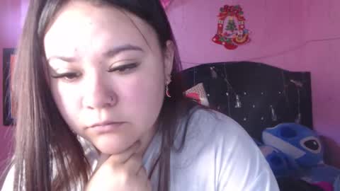 Snapshot of nikkirous_ chatting on 09/25/25, 02:10 Nikkirous online show from 09/25/25, 02:10