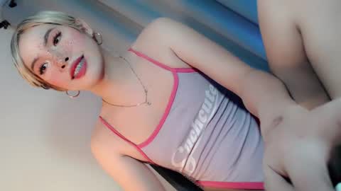 Snapshot of nikkita_hudson chatting on 08/02/26, 03:21 nikkita_hudson online show from 08/02/26, 03:21