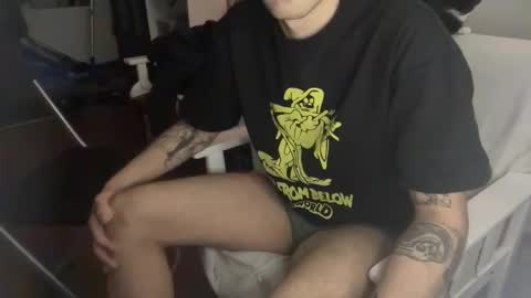 nikknyaz online show from 11/19/25, 04:45